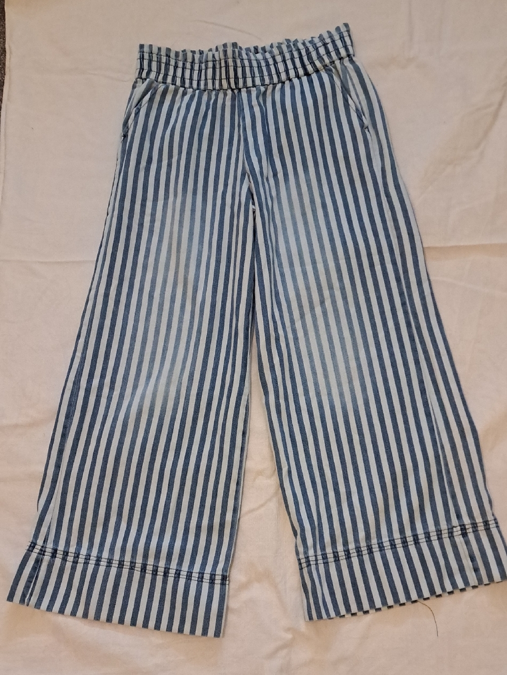 Kensie Navy and White Vertical Stripe Wide Leg Pants